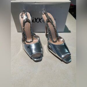 MIXX SHUZ Silver Peep Toe Heels with Rhinestone Ankle Strap. Size 6 4”L Heel
